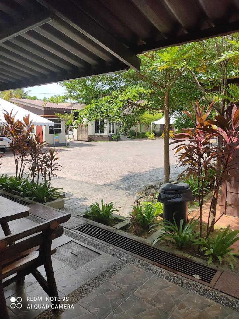 Asfa D Village - Resort - Homestay - Family Room Kemasik Eksteriør bilde